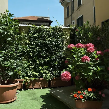 Comecasa Flowery Terraced Appartement